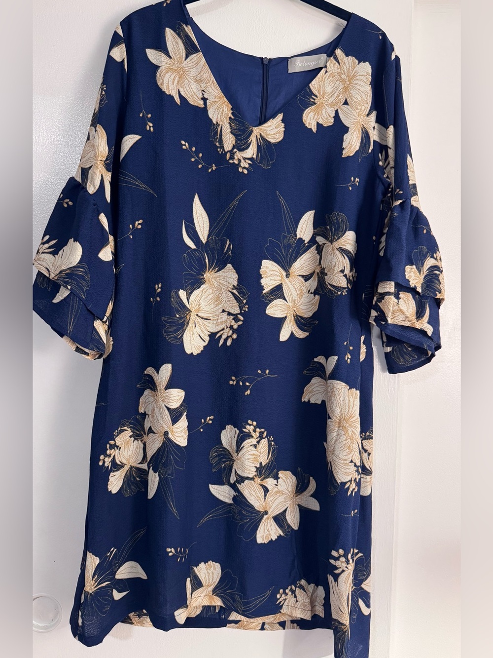 Belongsci Floral Navy Shift Dress with Cream Blooms